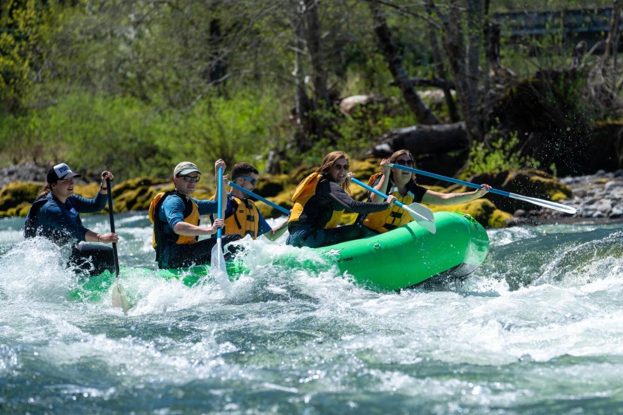Westfir Lodge & Mountain Market Oakridge Εξωτερικό φωτογραφία