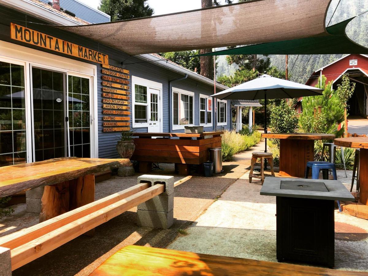 Westfir Lodge & Mountain Market Oakridge Εξωτερικό φωτογραφία